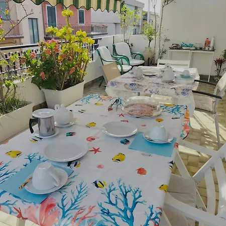 Bed & Breakfast La Castellese 3*