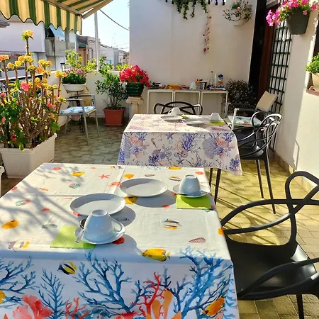 Bed & Breakfast La Castellese Aci Castello