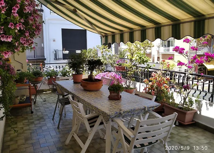 La Castellese Bed & Breakfast 3*